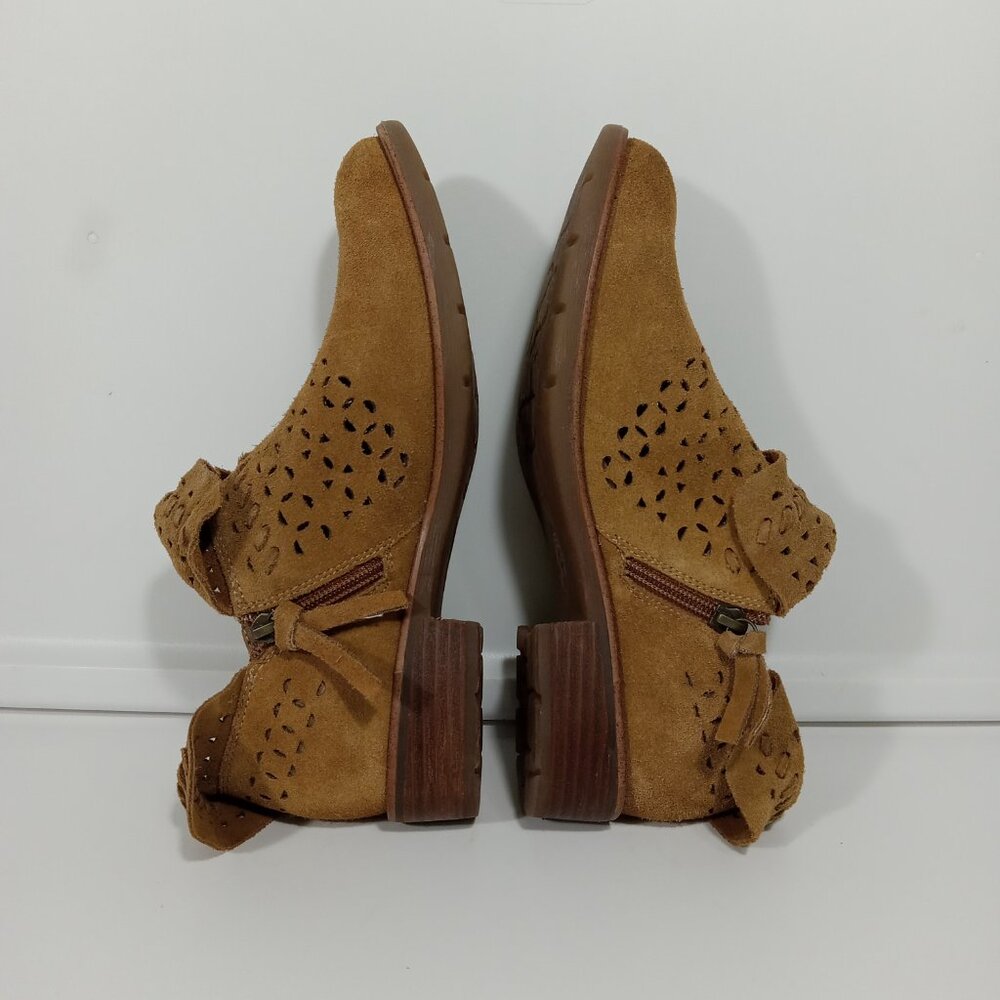SOFFT Bristow Chambray Ankle Boots Preforated Suede Carmel Tan Brown Size 8 - Picture 8 of 11